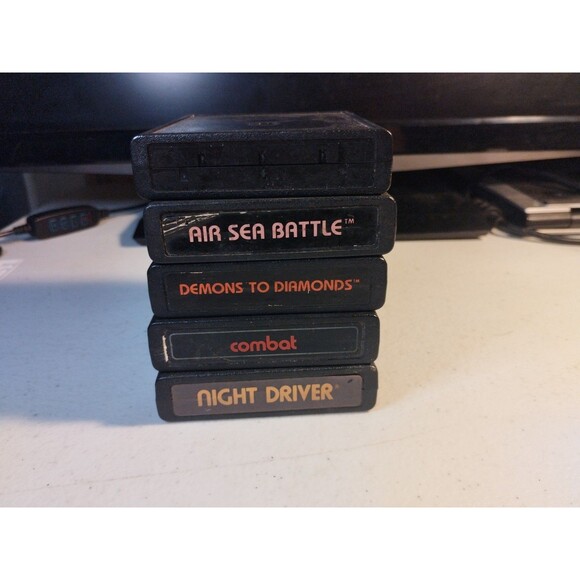Atari 2600 Lot Of 5 Games - Tested & Work - Defender, Demons To Diamonds, Combat - Picture 2 of 3